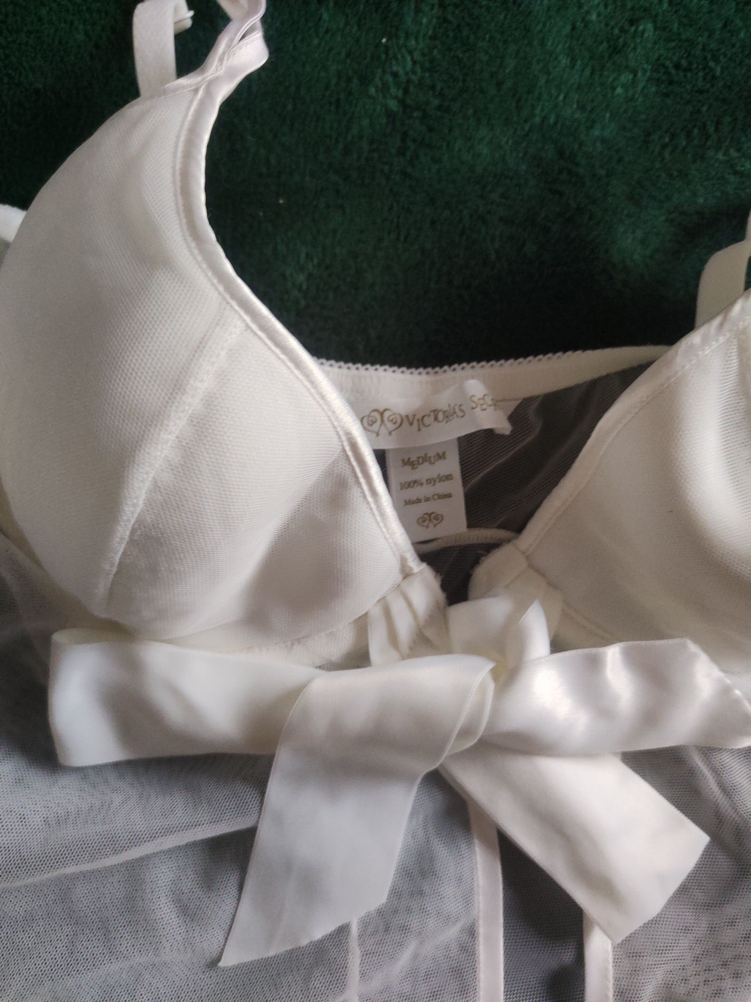Biała bielizna damska Victoria's Secret M koronka kokarda wstążka