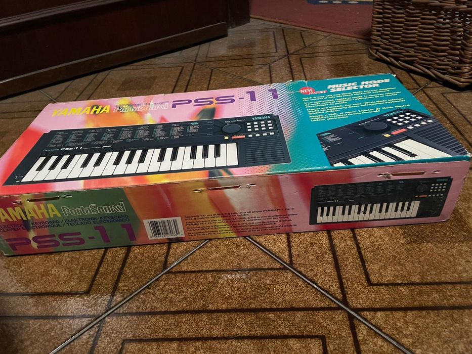 Piano Yamaha a funcionar