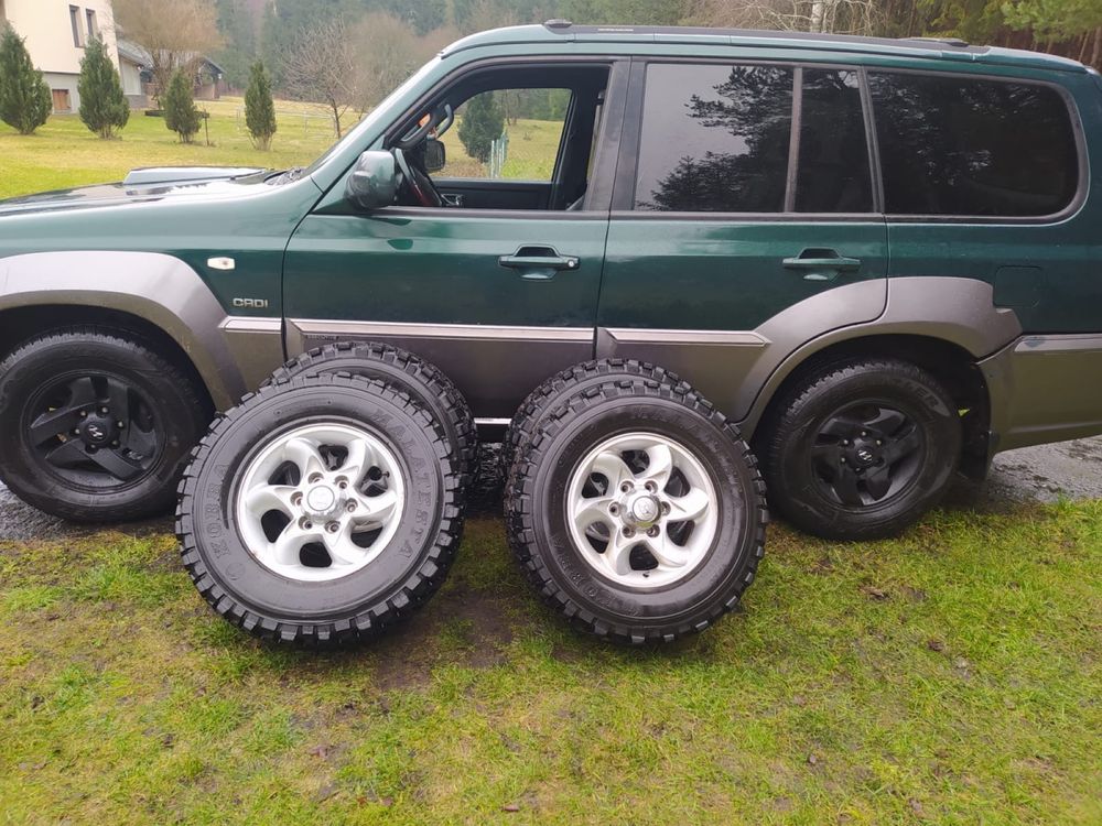 Sprzedam koła- opony terenowo- szosowe Hyundai terrakan 2,9 CRDi