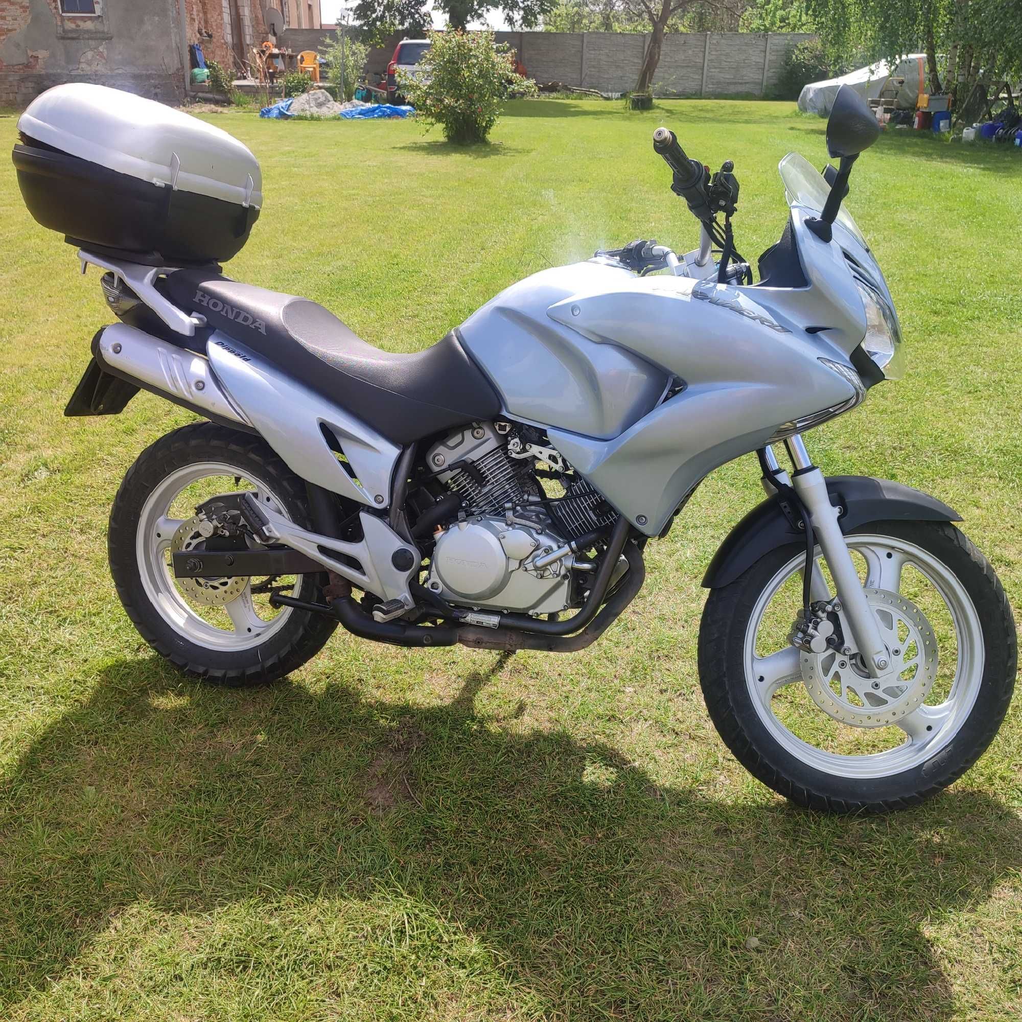 Honda Varadero XL125 wtrysk 22900 po serwisie