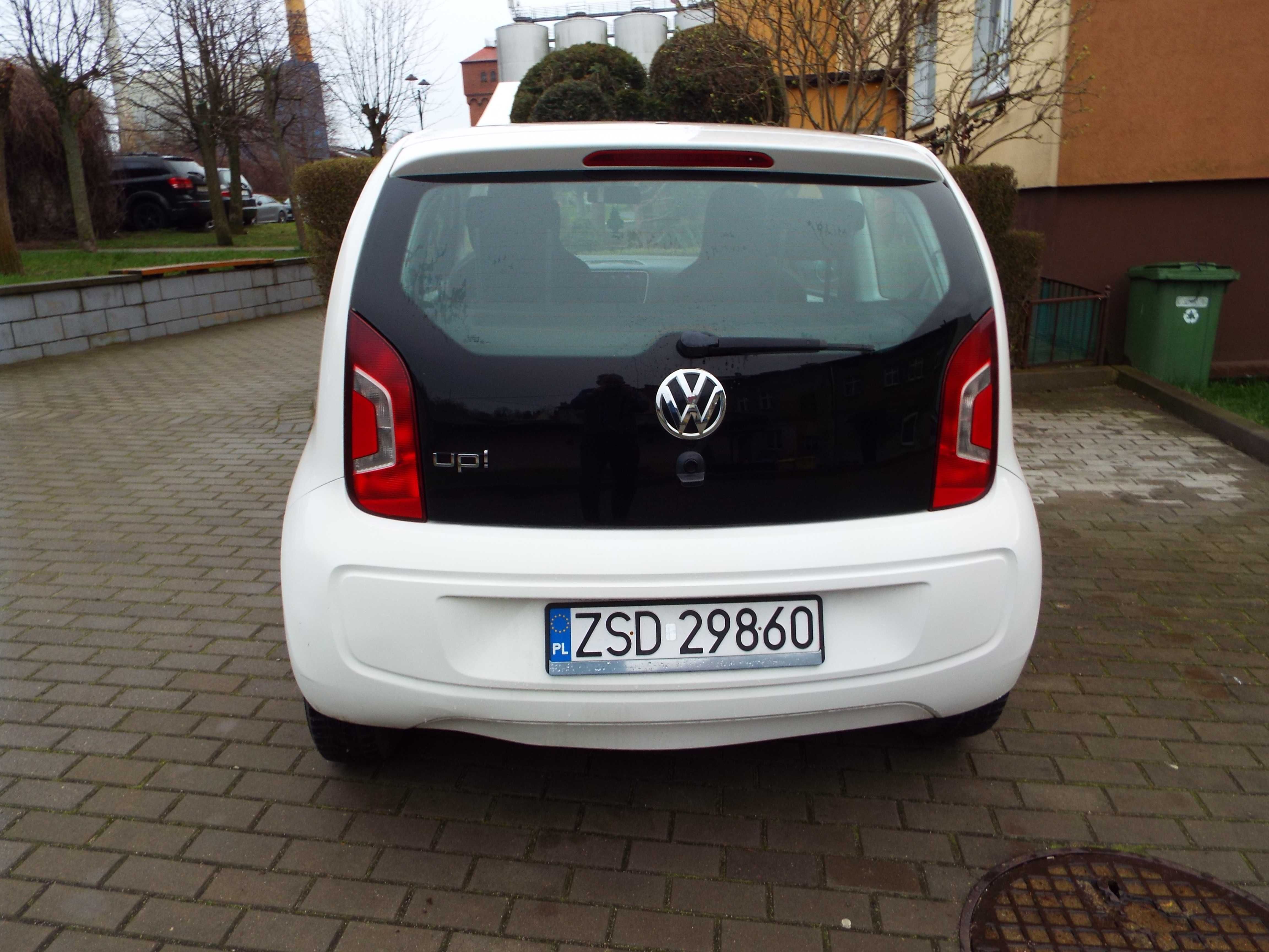 Volkswagen UPI  1.0 benz 2012r.