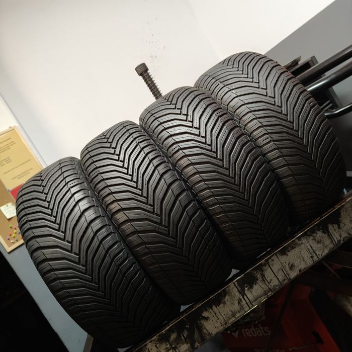 205/45/17 XL Sprzedam komplet opon całorocznych Michelin
