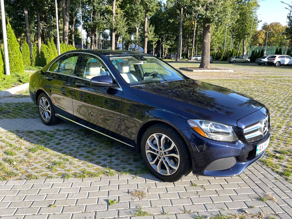 Mercedes-Benz C-Class 2017