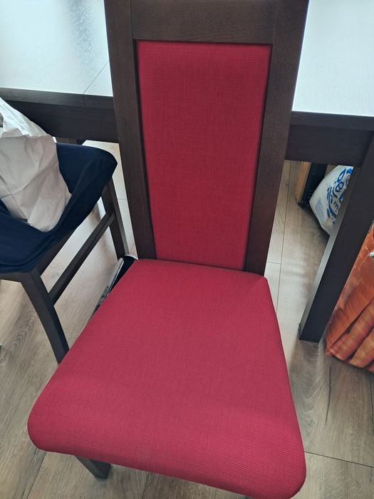 Stół i 6 krzeseł kolor wenge 120x80 rozkładany do 160