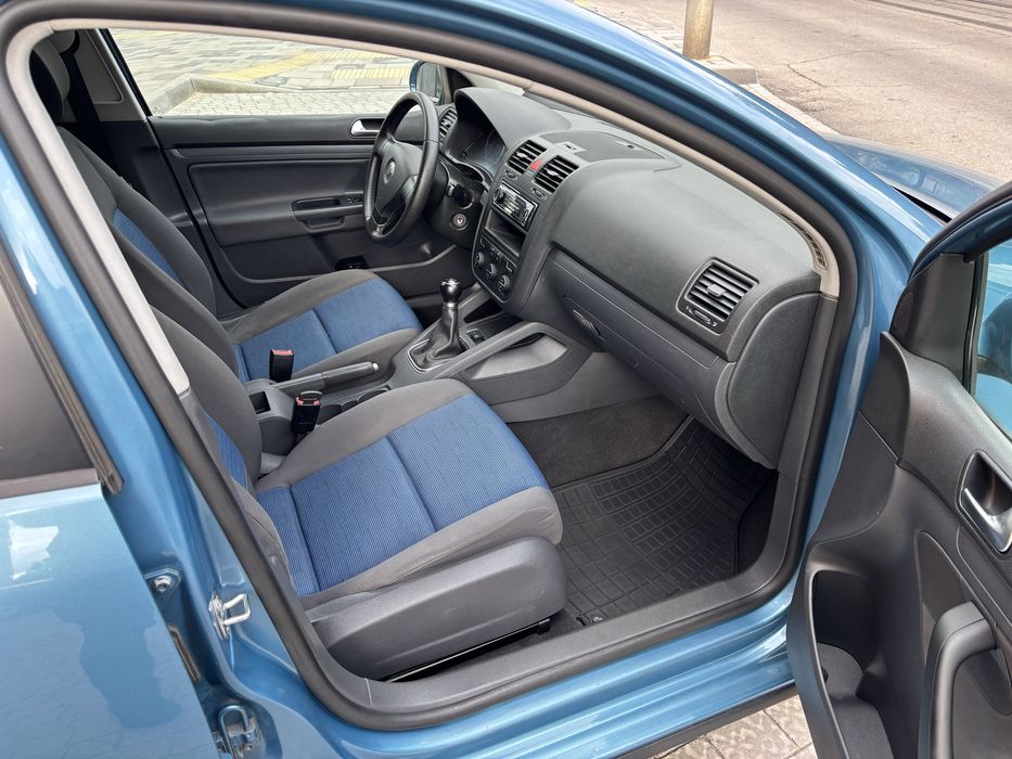 Volkswagen Golf 5