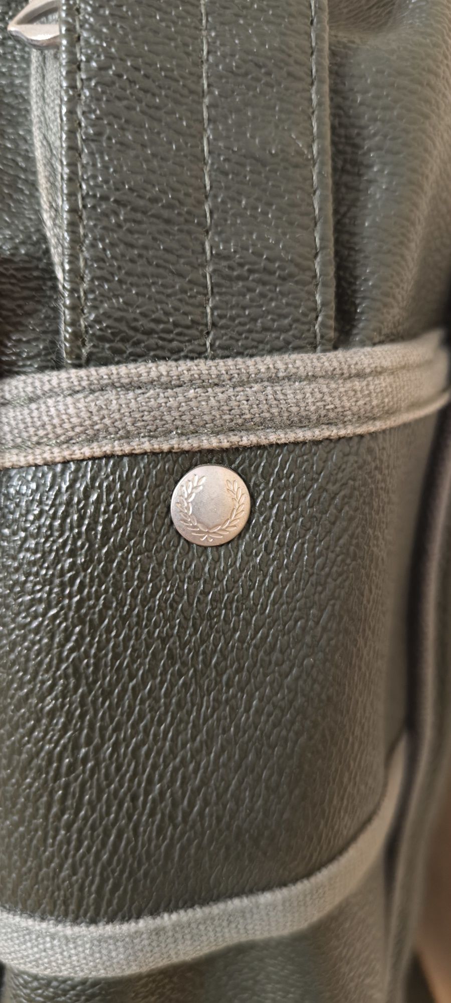 Сумка Fred Perry (заміри в описі)