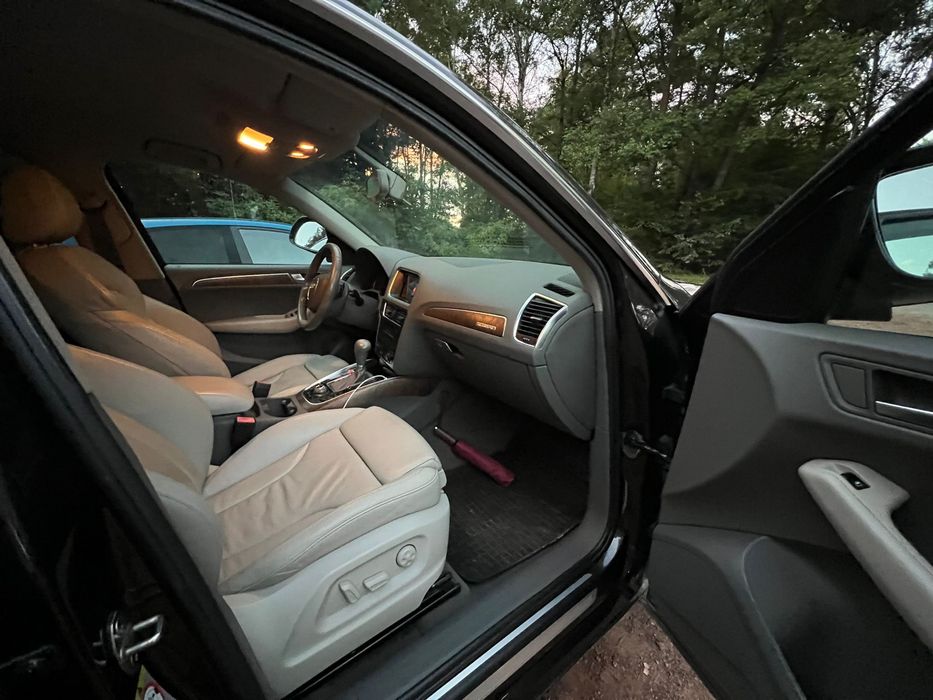 Sprzedam Audi Q5 2.0 tdi