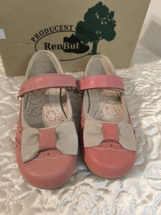 Baletki dziewczęce  nowe skóra naturalna rozmiar 36