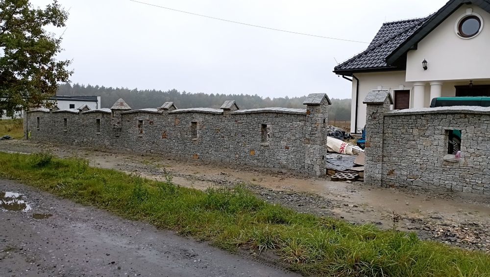 Usługi kamieniarskie ogrodzenia, murki, schody, elewacje z kamienia