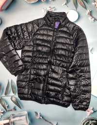 Стьобана куртка вітрова чорного кольору  з чохлом демі 46 (М)р
