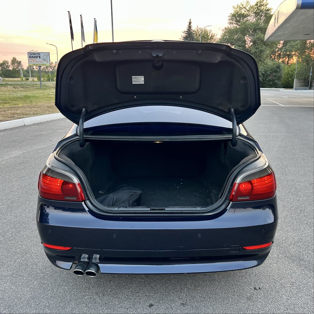 Продам БМВ 530D e60