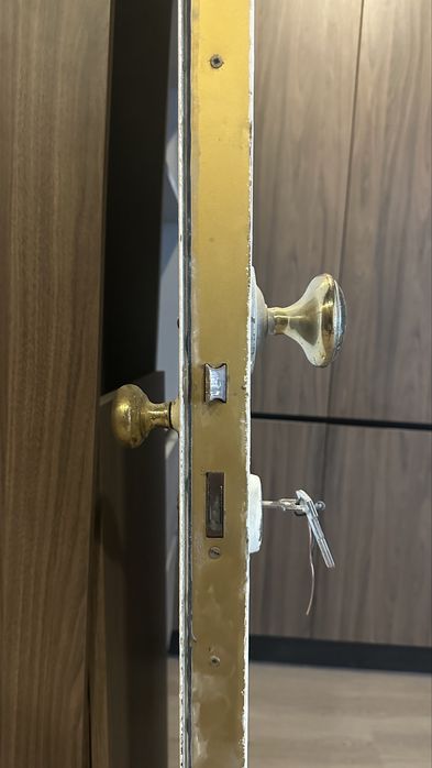 Porta Blindada C/ Fechadura