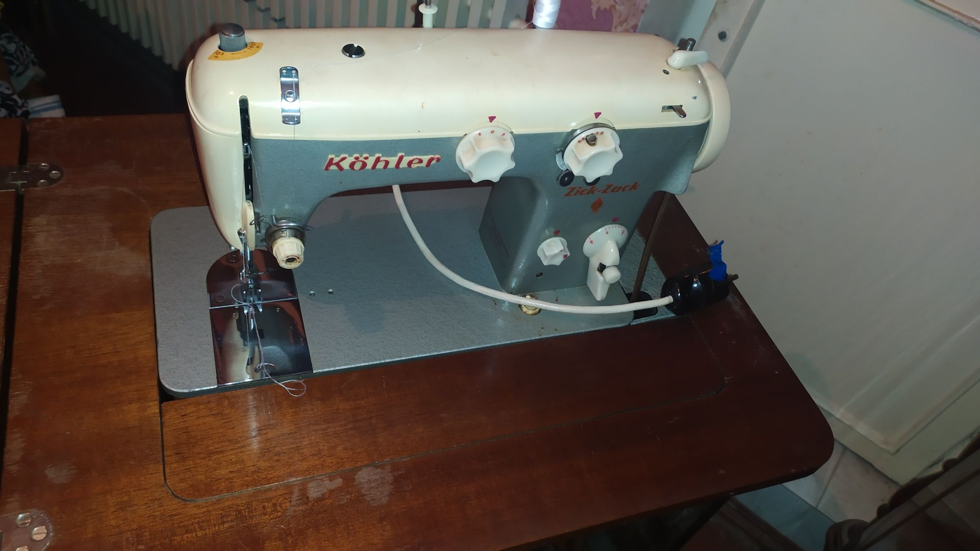 Рабочая швейная машинка Kohler