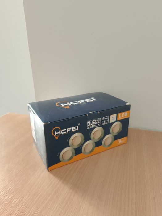 6 płaskich reflektorów LED do wpuszczaniazania