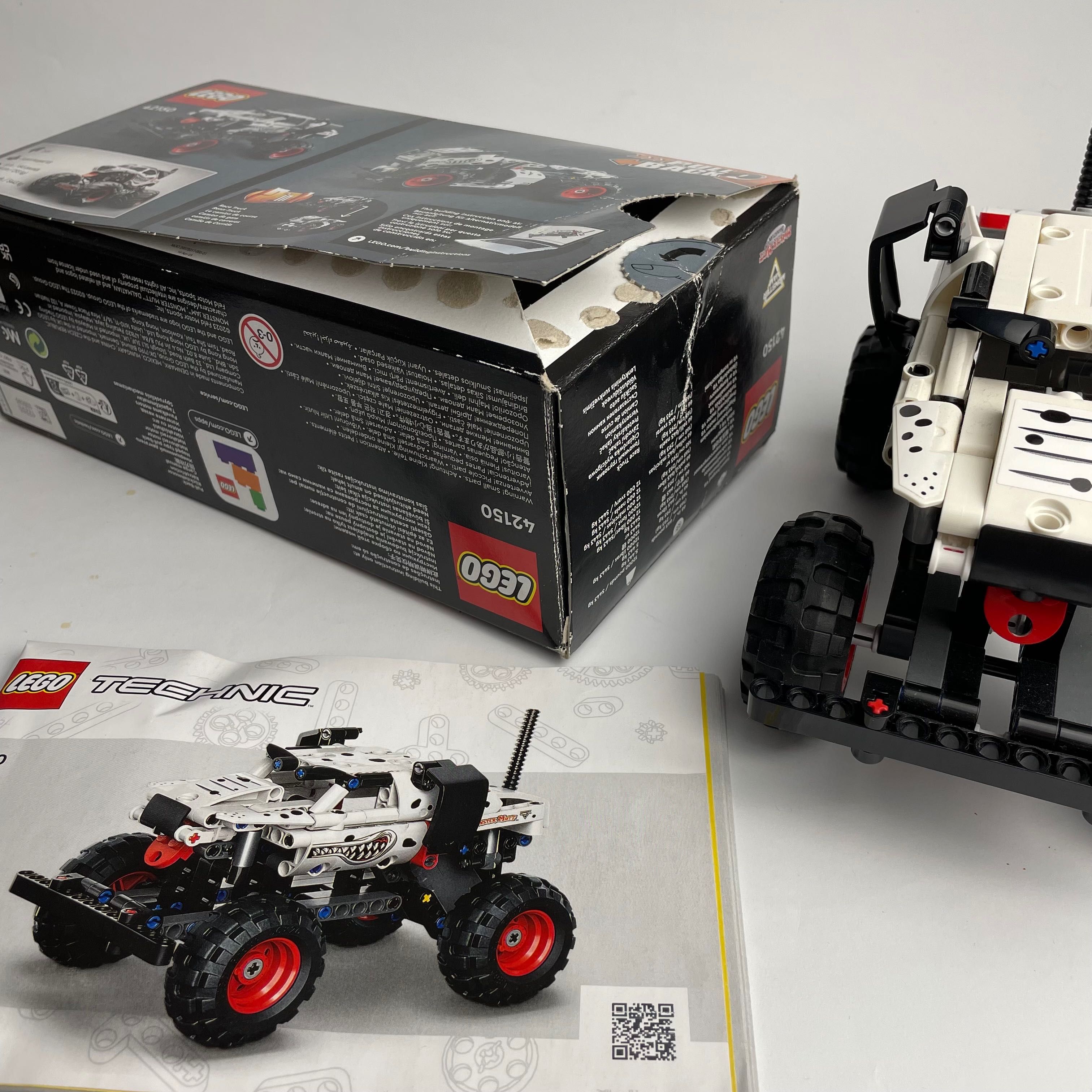 LEGO Technic Monster Jam Monster Mutt Dalmatian (42150) 244 деталей
