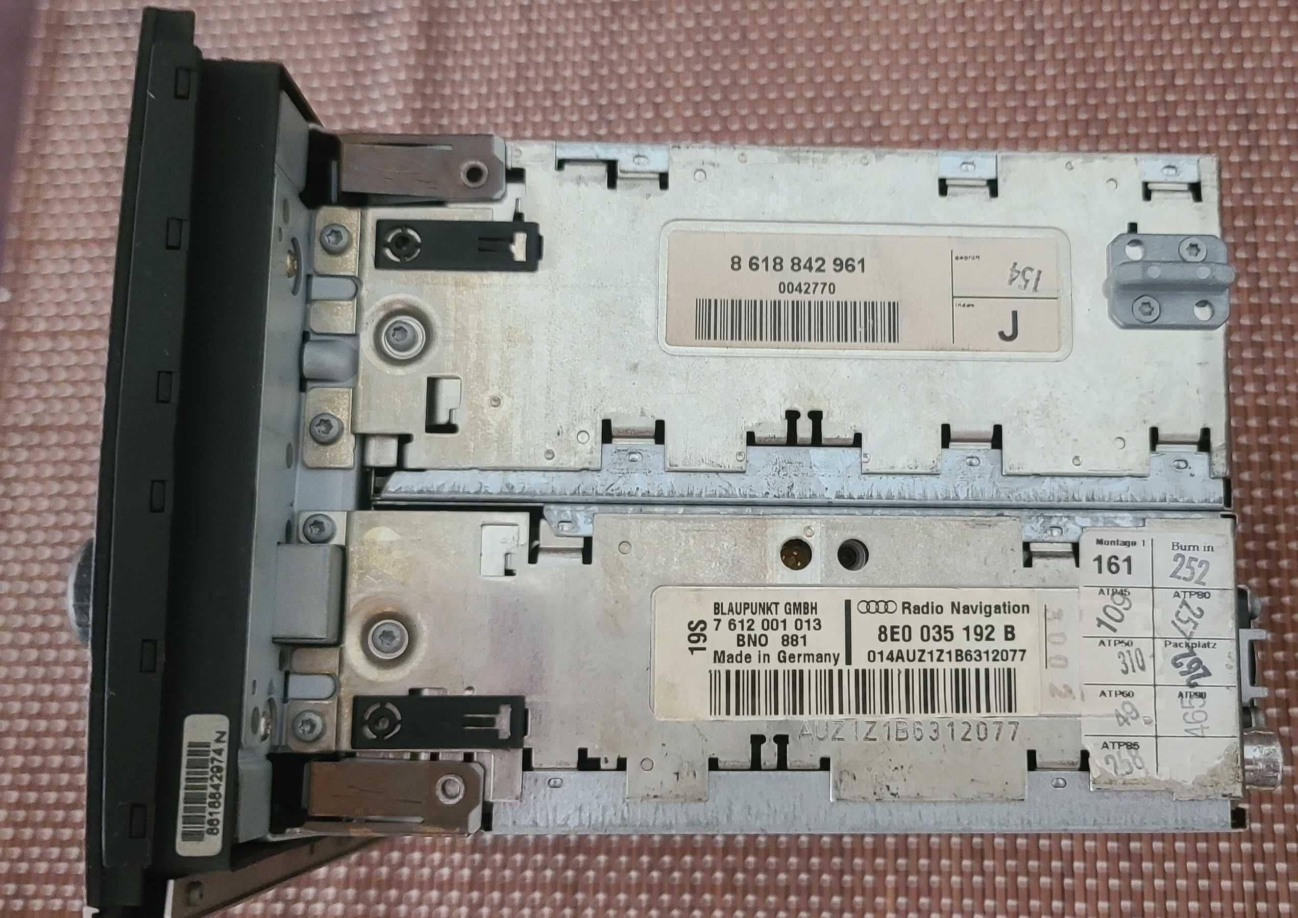 Auto Radio original AUDI A4 b6 BLAUPUNKT Navigation