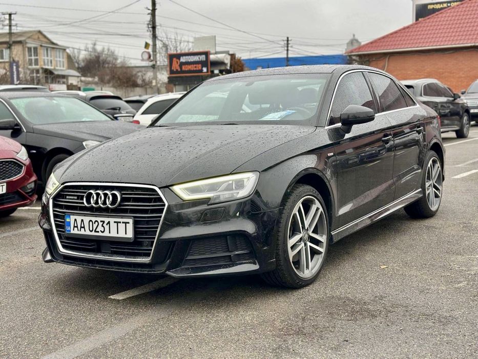 AUDI A3 2018 quatrro
