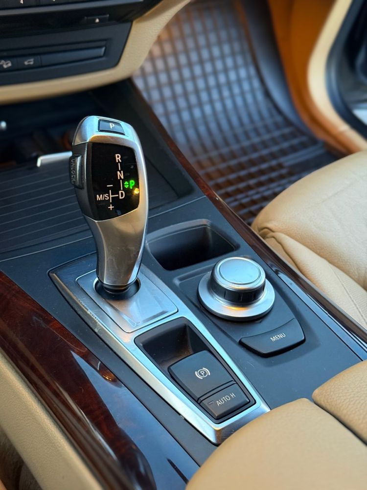 Bmw x5 e70 3.0sd zadbana sprzedam 2009r