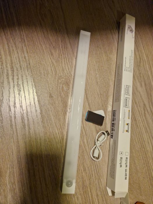 Світильник з датчиком руху