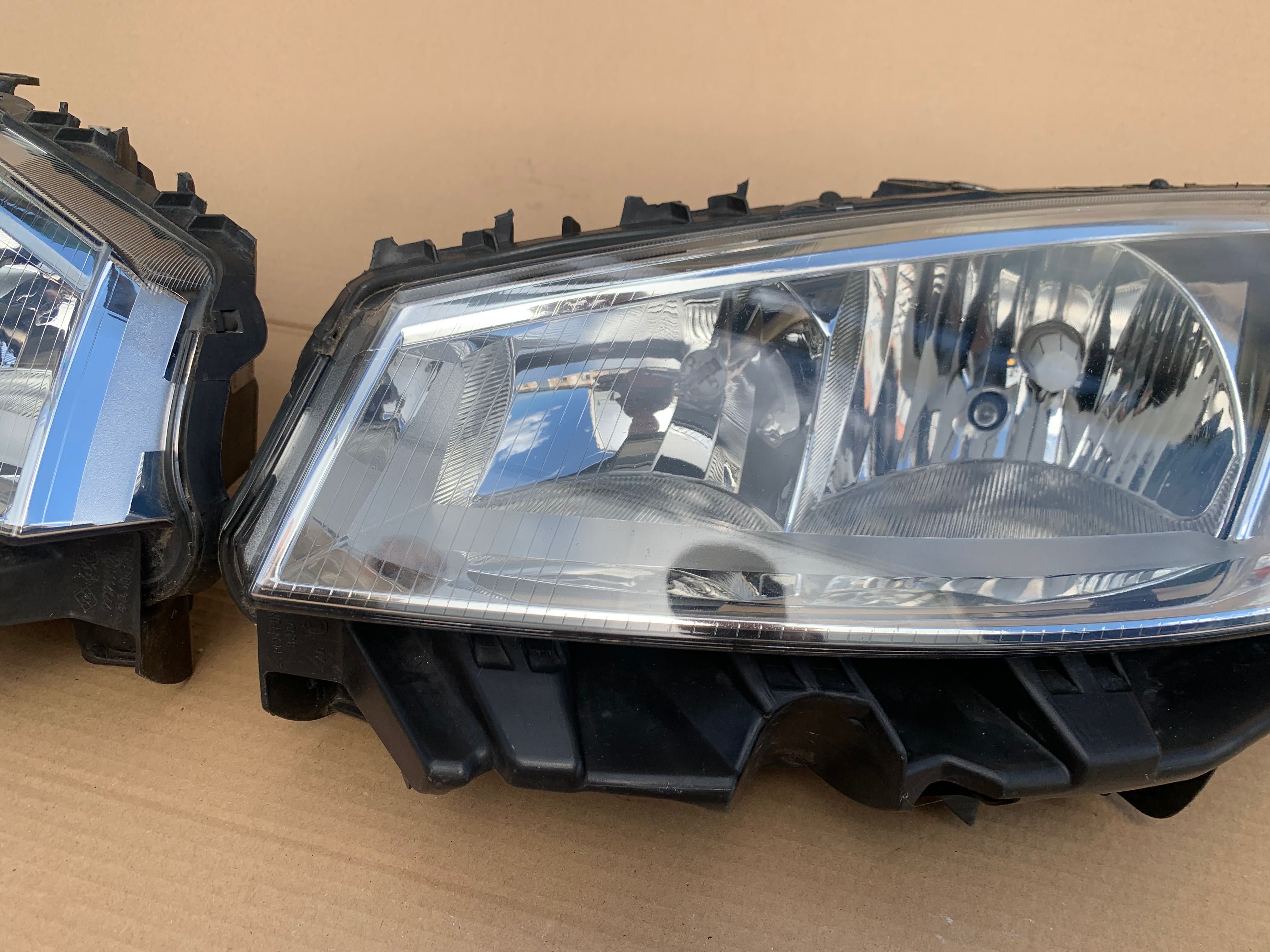 Lampy przednie przud Reno Megan 2 Lewa prawa Cana za st