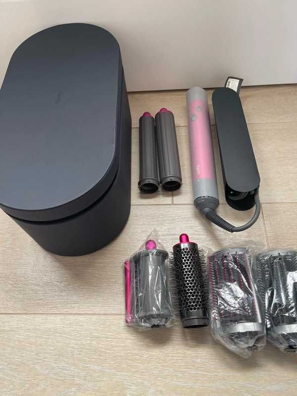 Oryginał Dyson Airwrap Multi-Styler Complete Long HS05
