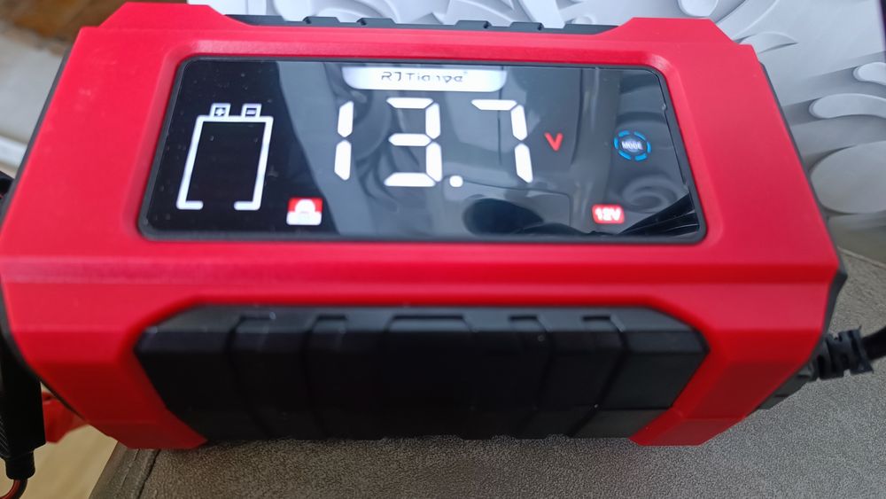 Зарядне устройство RJ Tianye-B 6а 12в Таня 2 импульсное