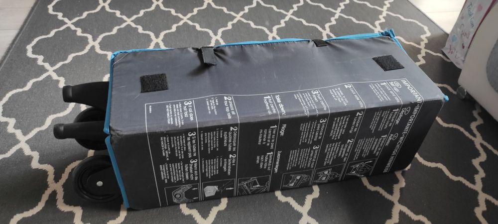 Łóżeczko turystyczne, rozkładane 95cm x 65cm