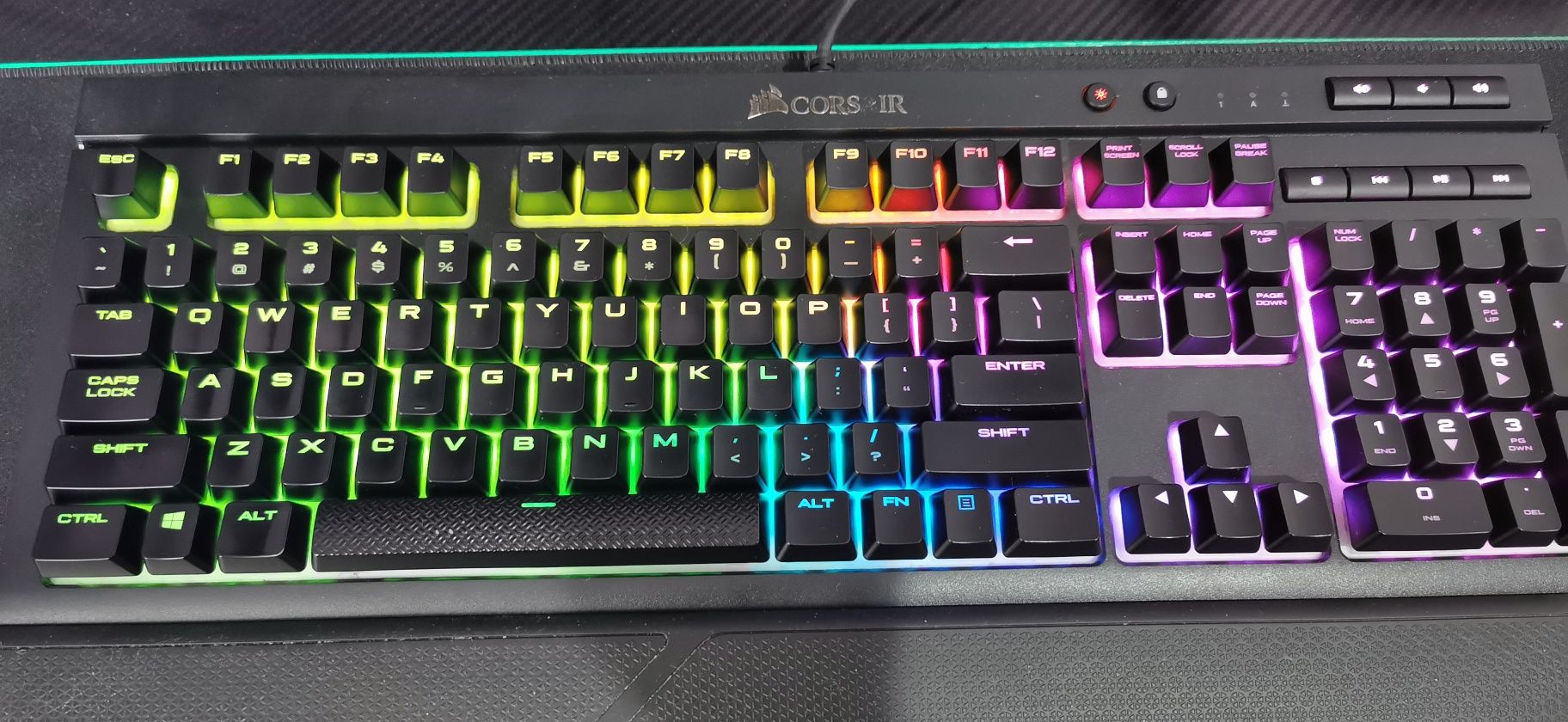 Klawiatura mechaniczna Corsair K68 RGB