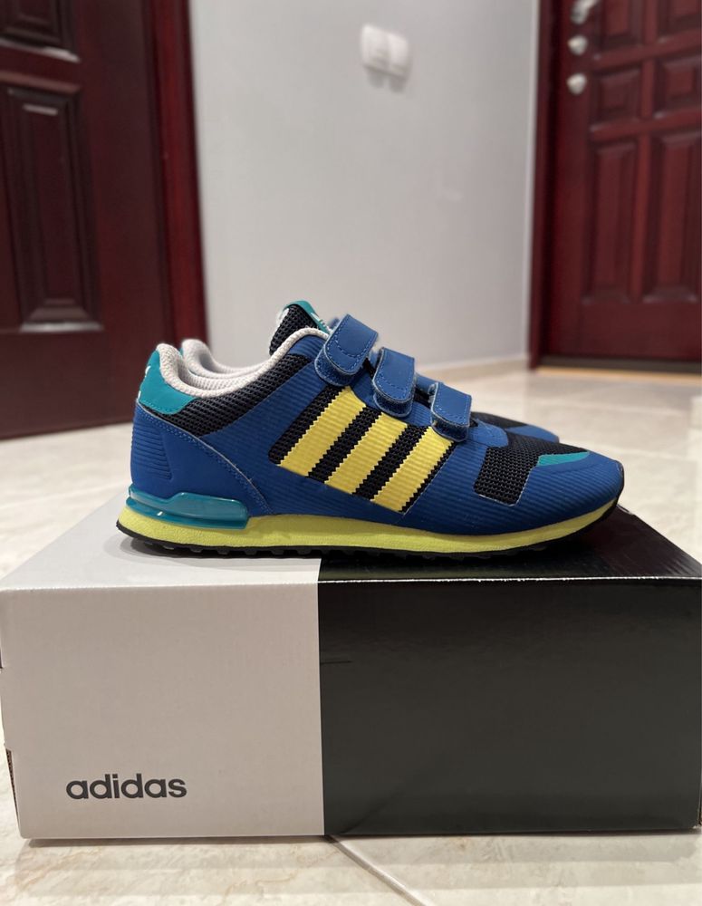 Кросівки Adidas (Оригінал 100%)