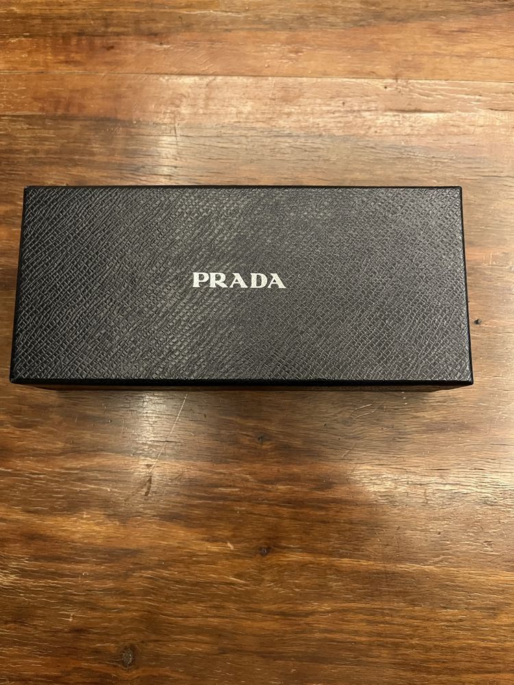 Okulary korekcyjne Prada do komputera