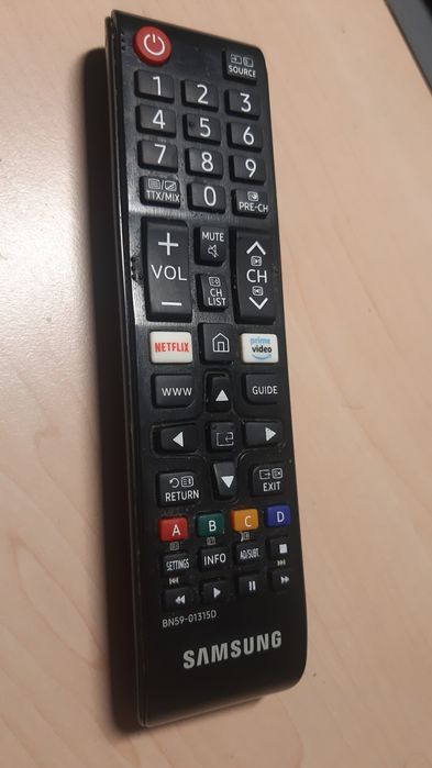 Пульт samsung в хорошем состоянии