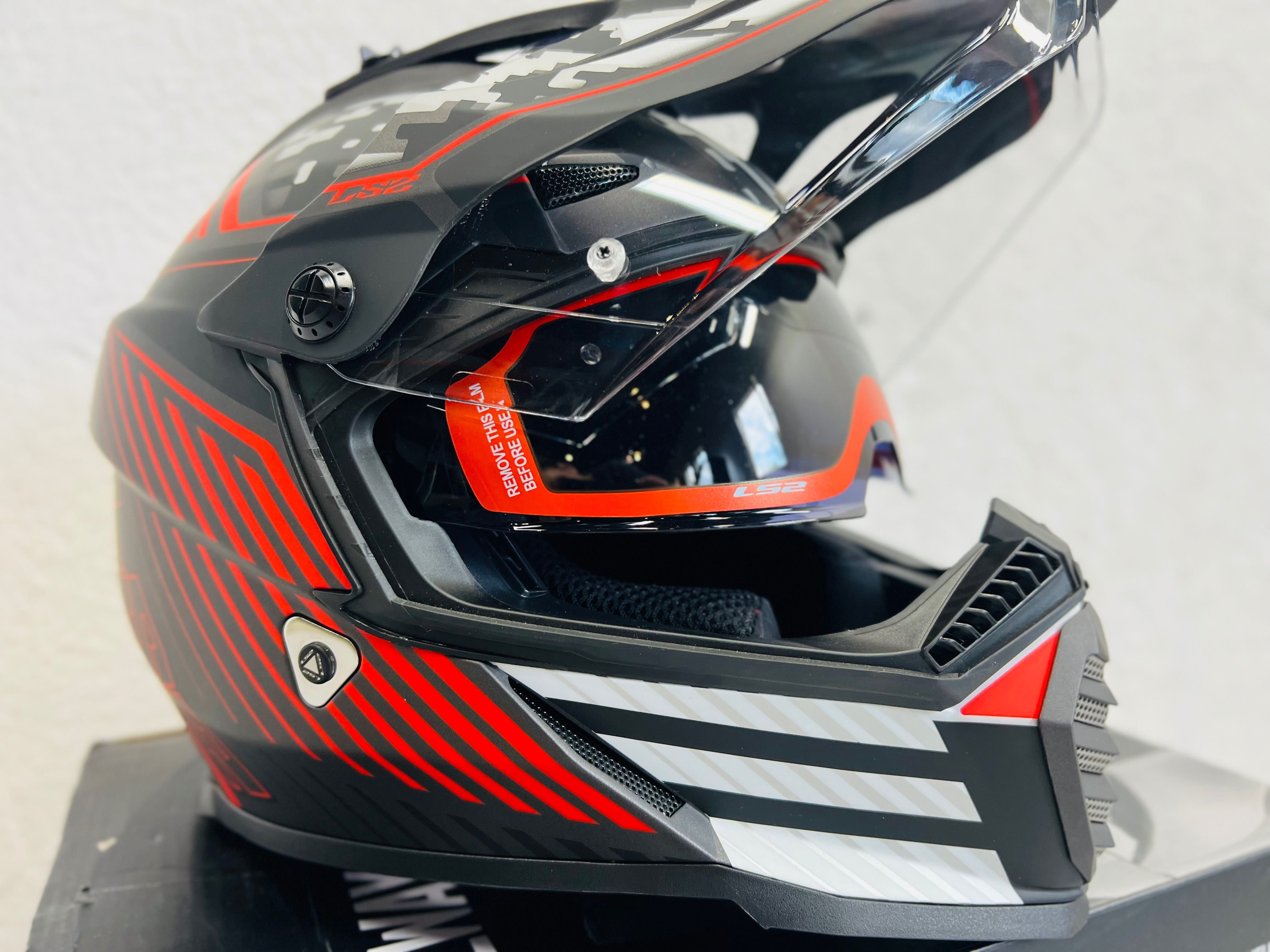 Kask LS2 Pioneer Evo MX
436 S