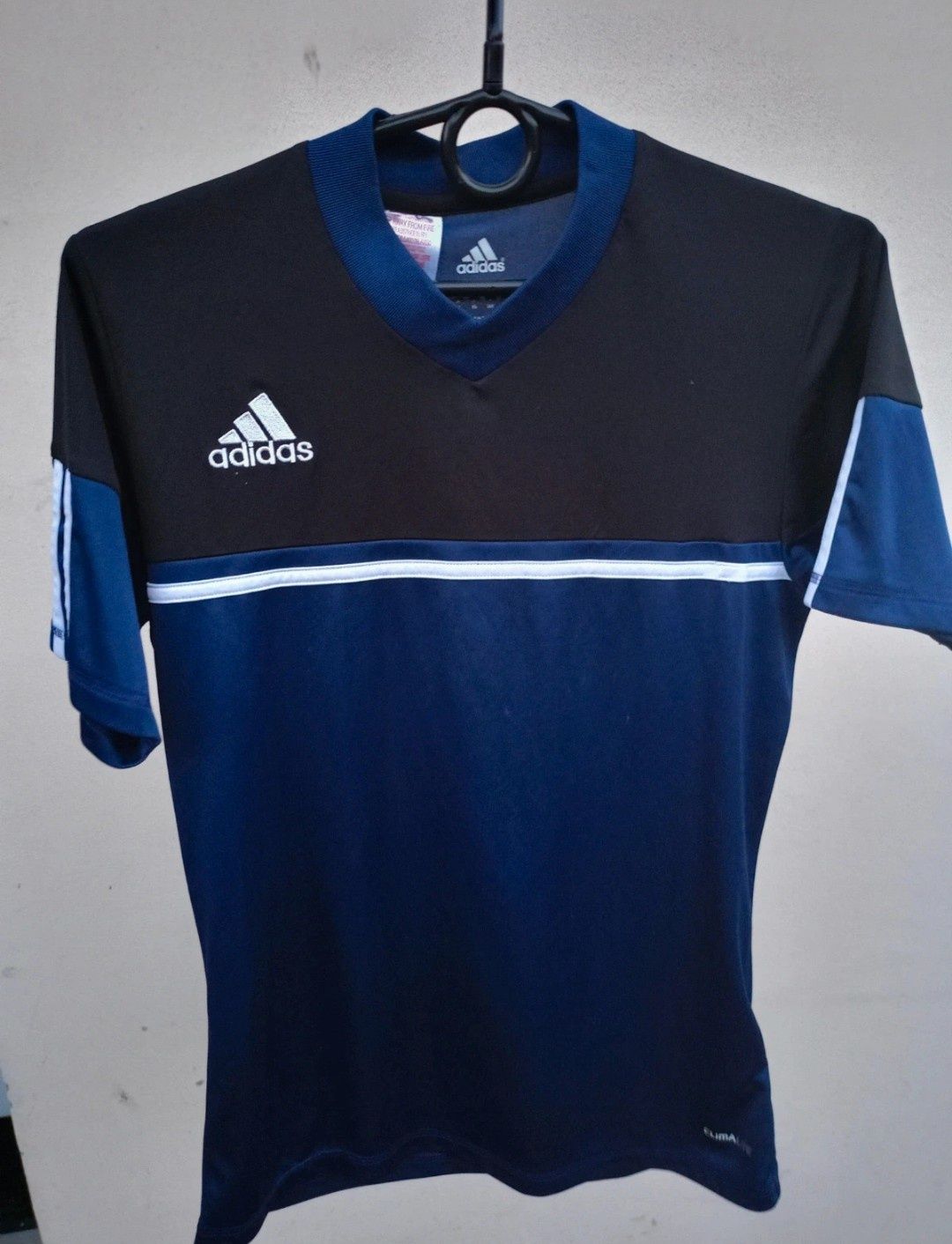 Koszulka sportowa.adidas. rozmiar 160 XS