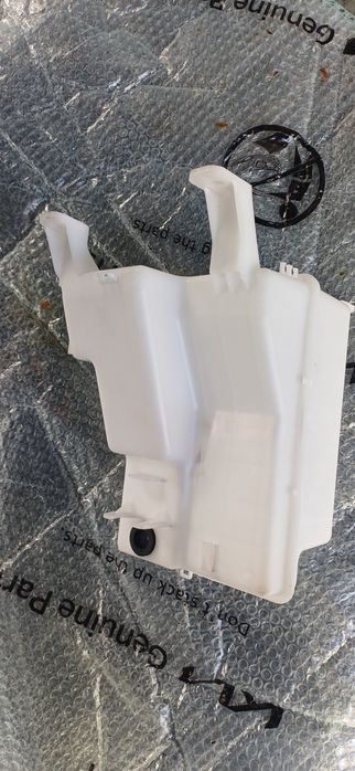 Kia Sorento I zbiorniczek spryskiwaczy 98610-3E300 NOWY OE