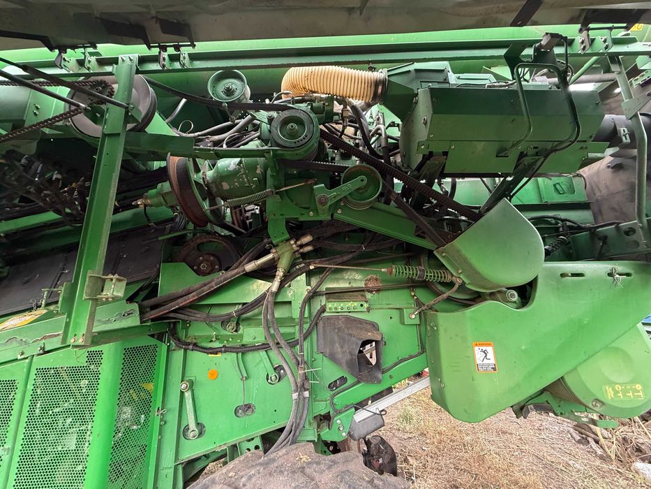 John Deere S670i HillMaster