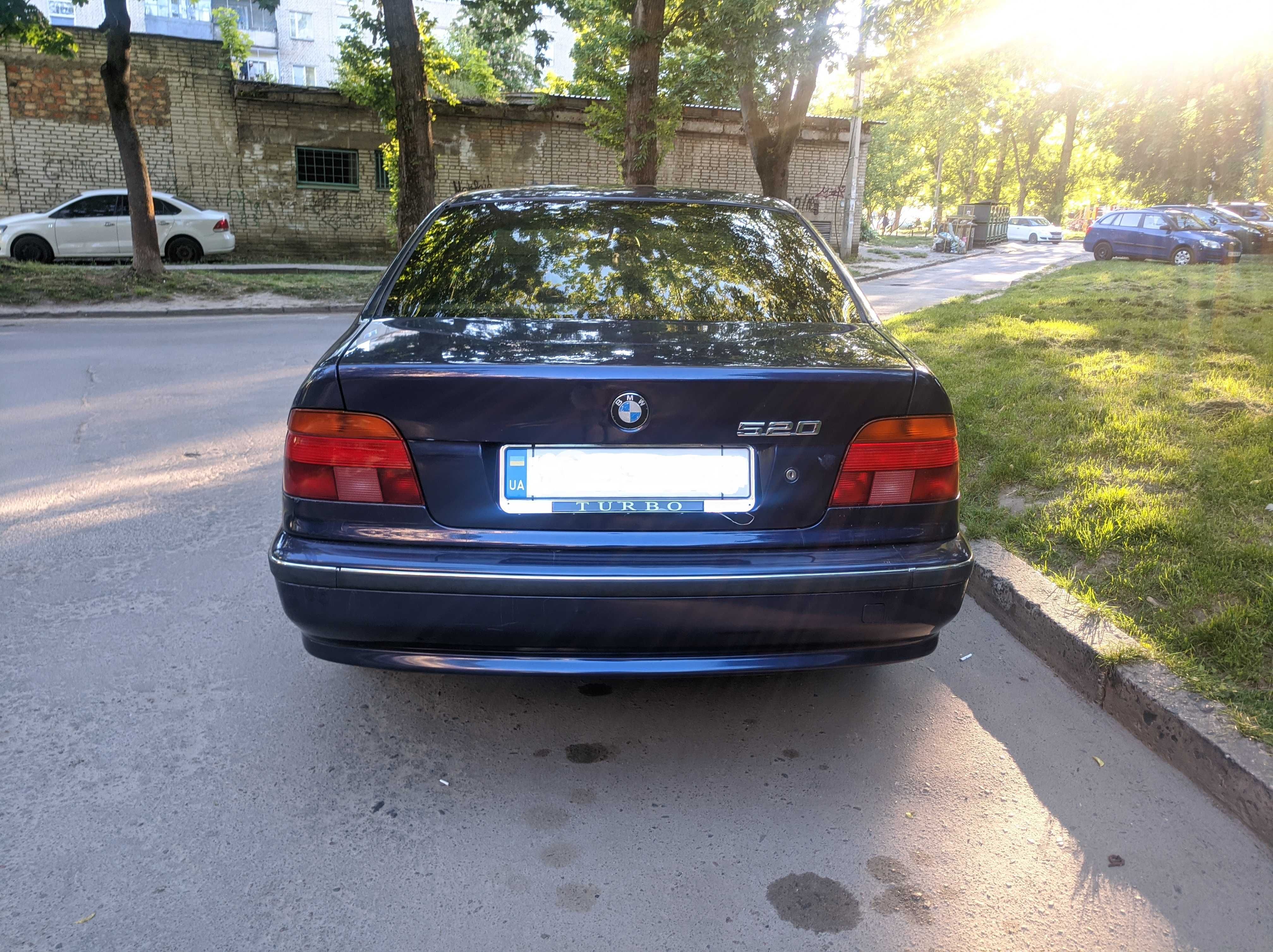 BMW E39 520I Бензин