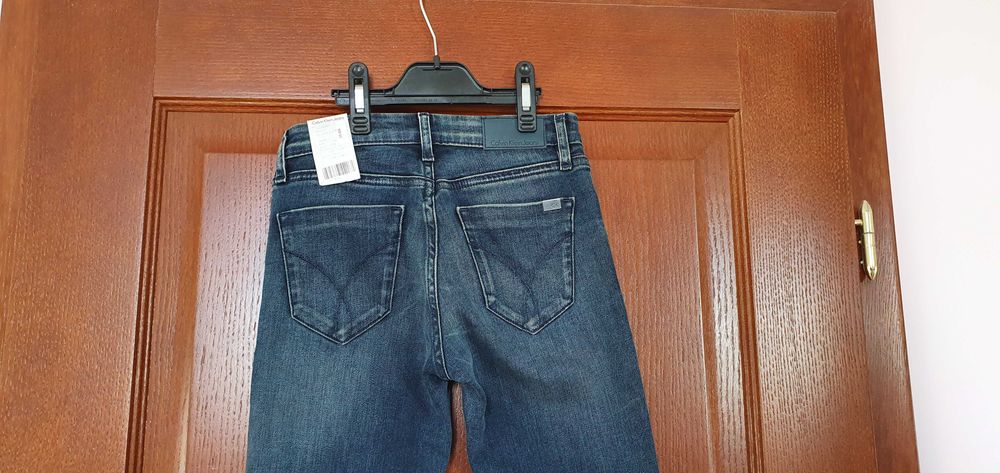 Spodnie dżinsy nowe Calvin Klein Jeans rozmiar W25 L32