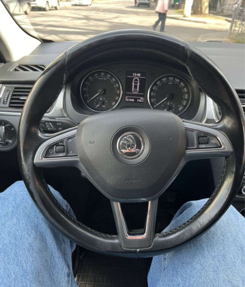Продам Skoda Rapid 1.6 дизель 2014 року