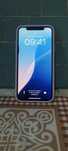 Мобильный телефон iPhone XS.