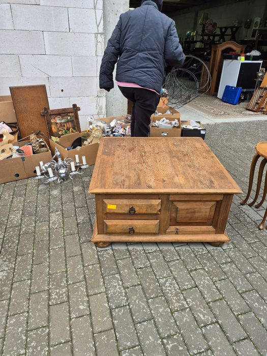 Drewniana lawa sliczna