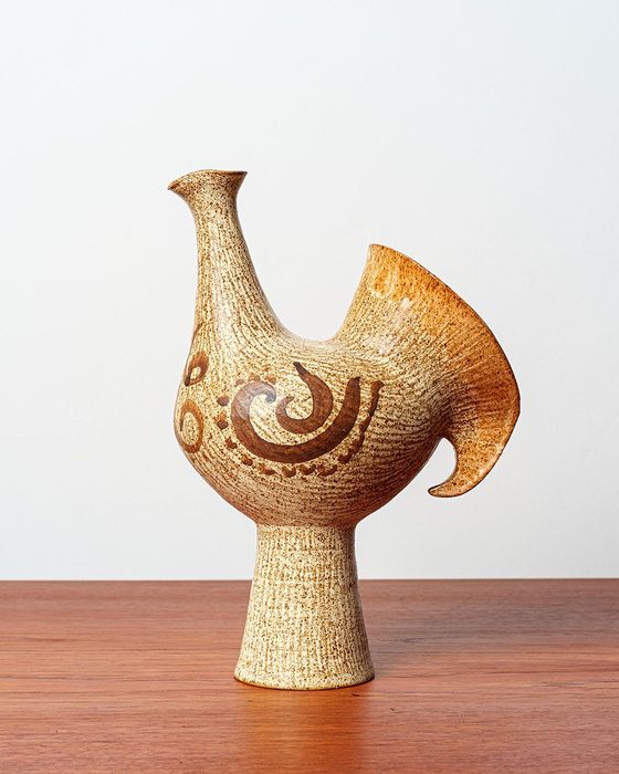 Ceramiczny wazon w formie ptaka - koguta/pawia. Dania