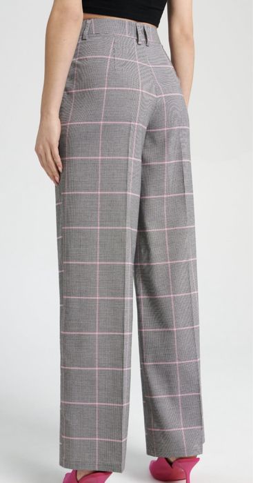 Eleganckie spodnie w kratę S