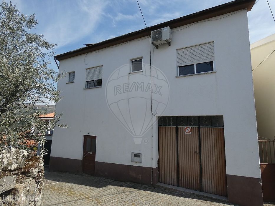 Moradia T2 para venda