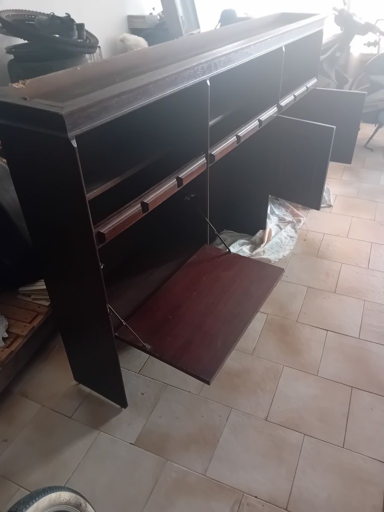 Vendo seçao de movel de Sala para restauro
