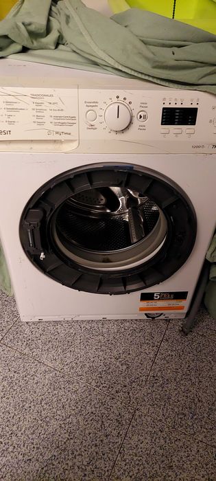 Maquina lavar roupa indesit