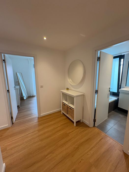 Arrendamento de apartamento t2 na Rua Arco da Graça, 26