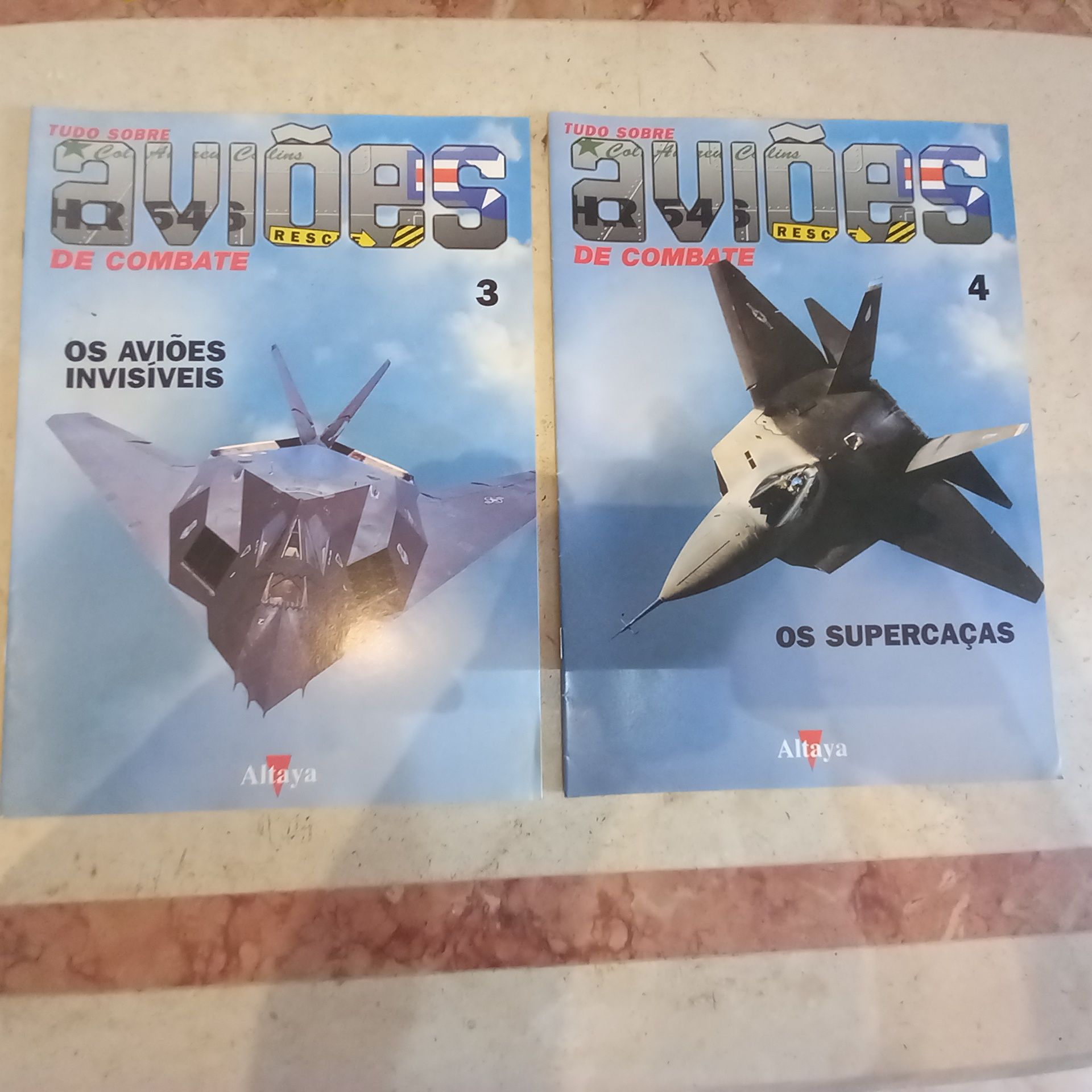Vendo 12 fascículos de Aviões de Combate a muito bom preço