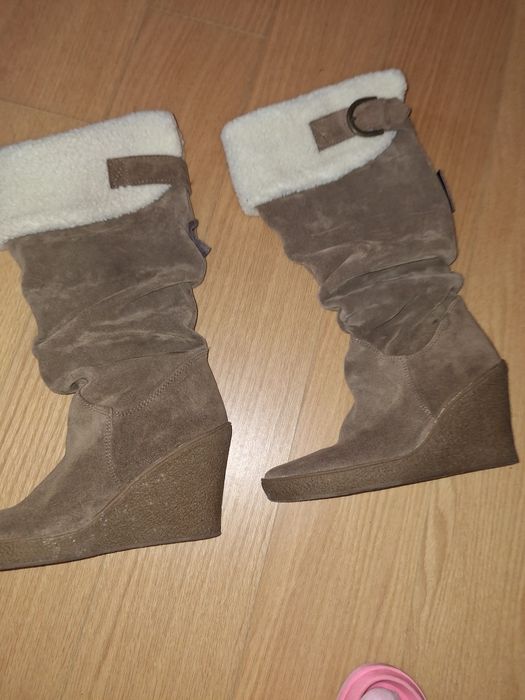 Botas de camurça de cano alto