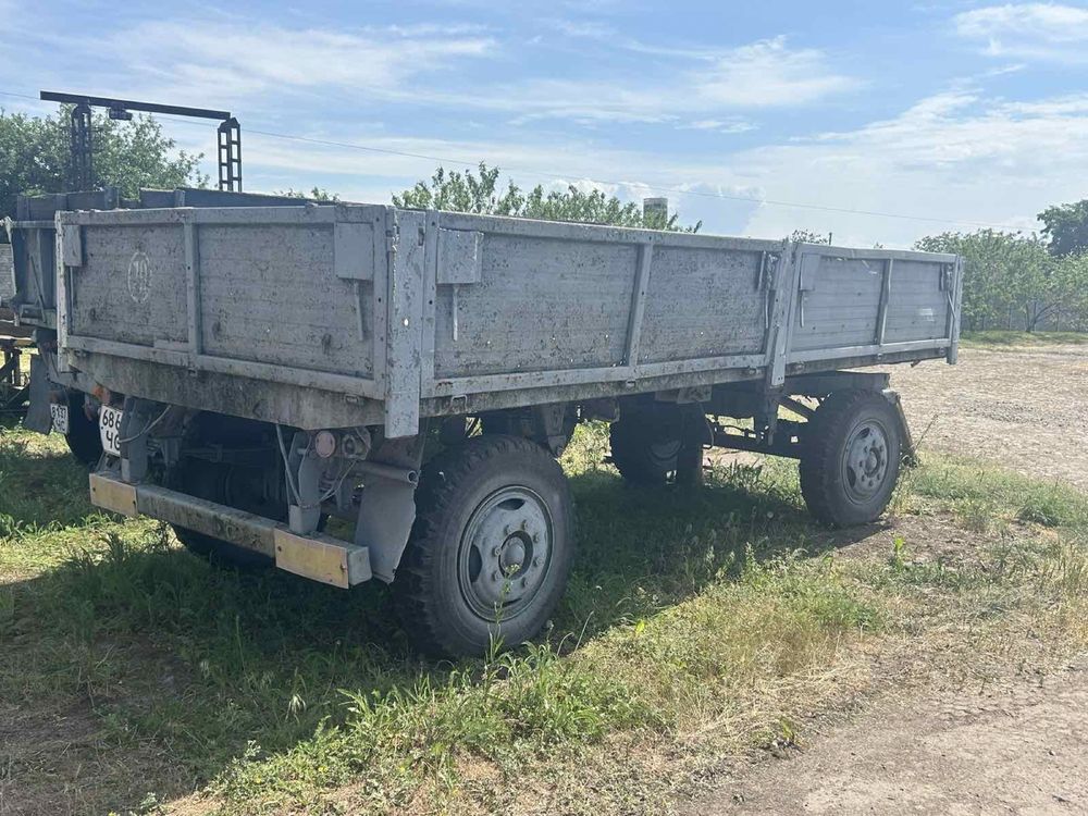 Продам два прицепа