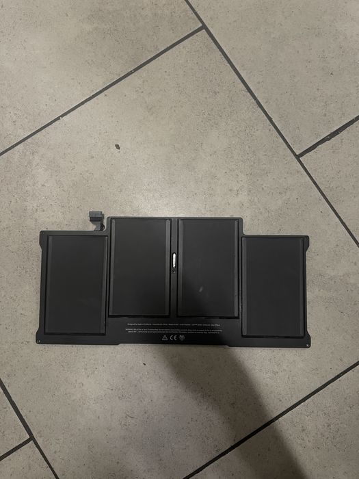 Аккамуляторная батарея MacBook A1405